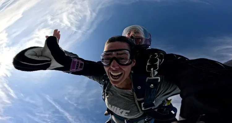 Saut tandem à date fixe à 4000m (acompte)