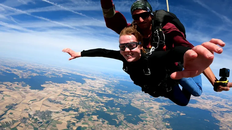 Saut tandem à date fixe à 3000m (acompte)